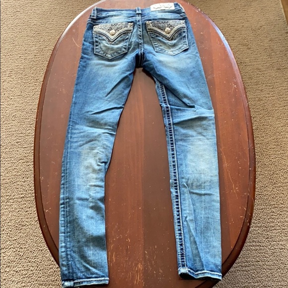 Miss me Signature Skinny - Picture 2 of 5